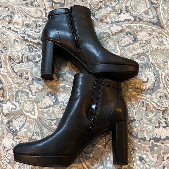 Naturalizer Berri platform booties - Picture 6 of 7